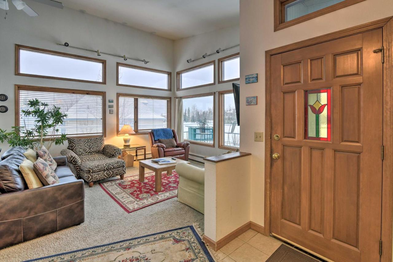 Spacious Family Home With Deck And Million-Dollar View Anchorage Exteriör bild